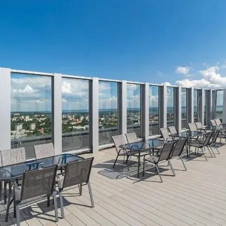 Hanza Tower Club Pool & Sauna & Jacussi & Apartament *